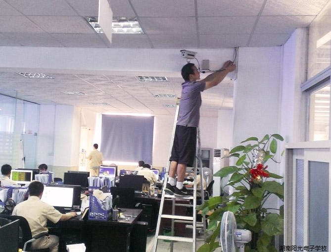 ���������ѵѧУ